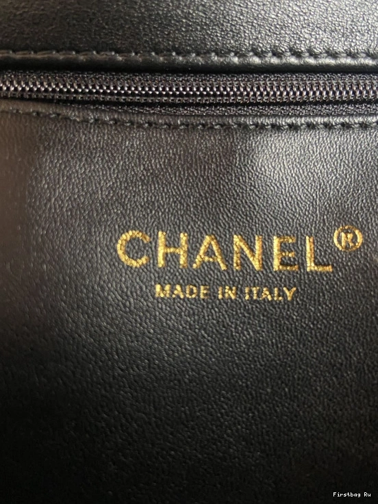 First Bag Ru trendy CHANEL -25CM CC 0713